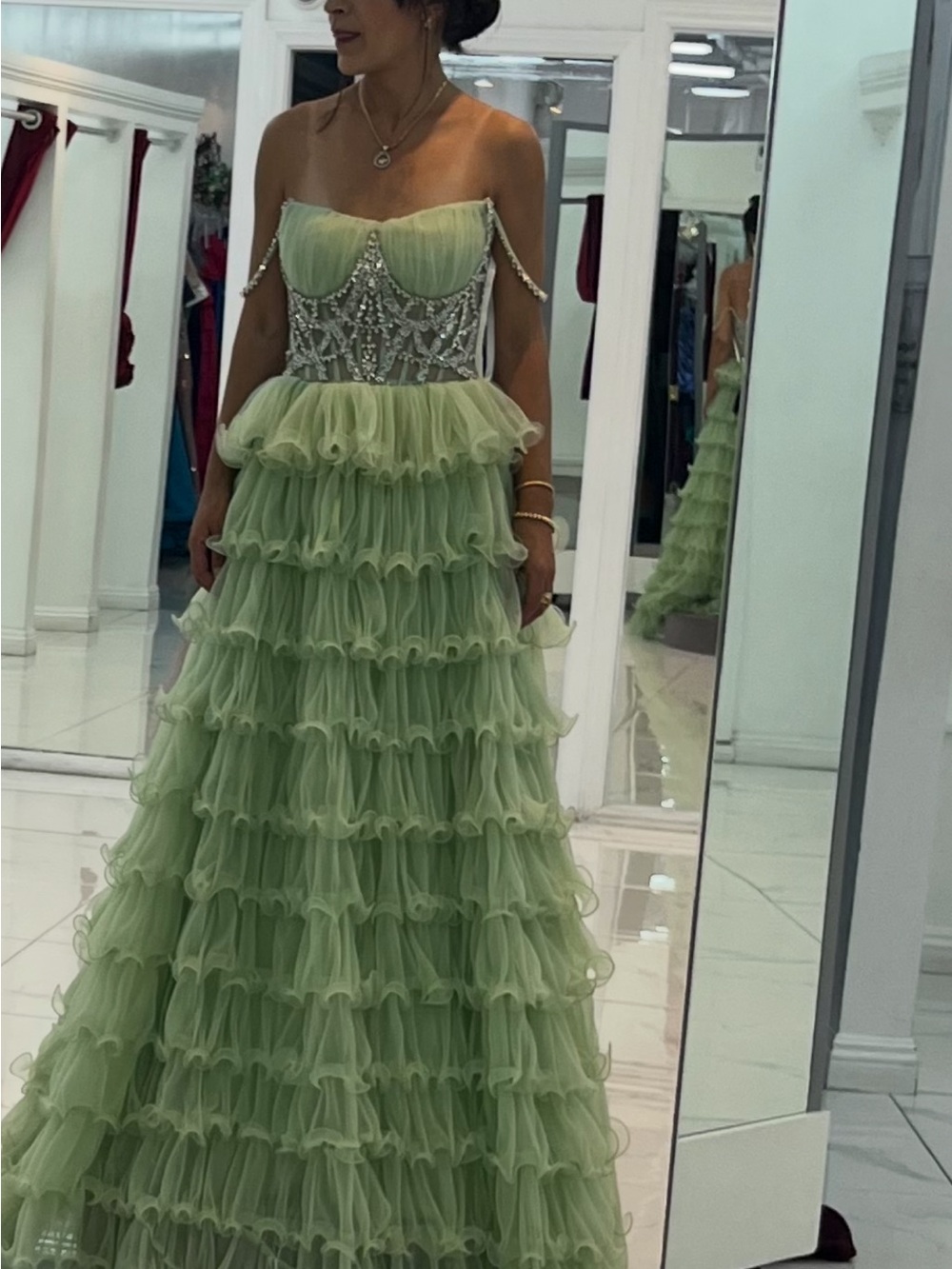 Elegant Light Green Ruffled Tulle Evening Dress with Beaded Bodice